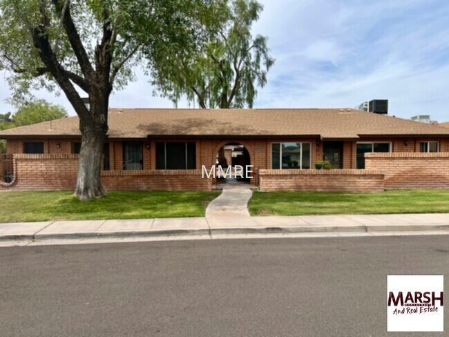 Building Photo - Nice 3 bedroom condo/townhouse in Tempe!