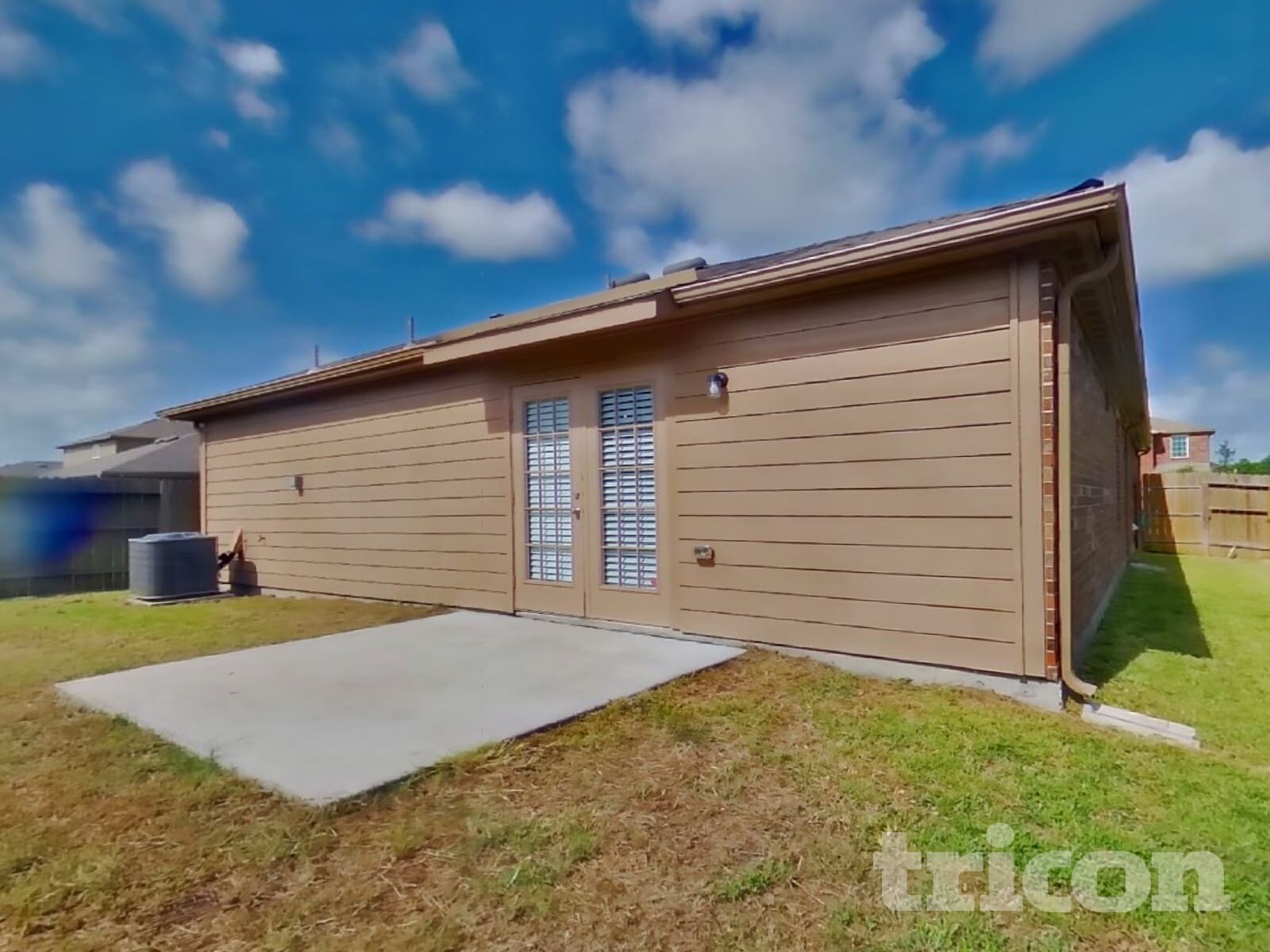 Building Photo - 717 Totem Trail Dr