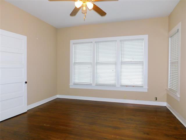 Building Photo - 317 Stroud St