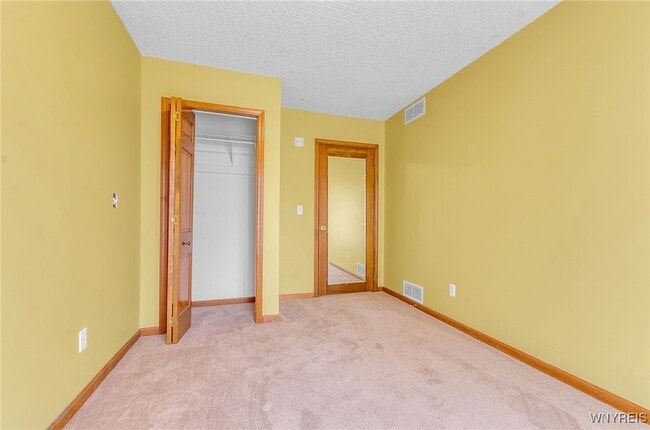 Building Photo - 9400 Wehrle Dr