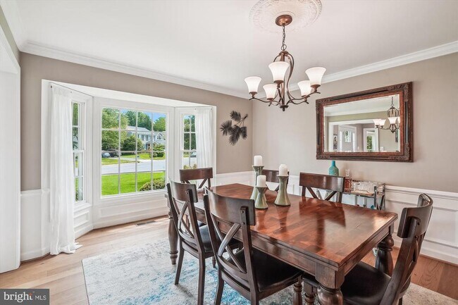 Building Photo - 8300 Centerbrook Pl