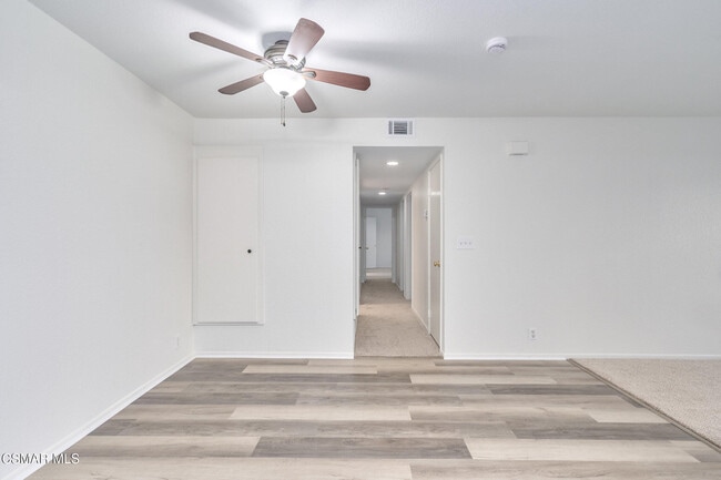 Building Photo - 150 Los Angeles Ave