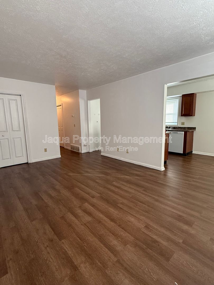 Building Photo - 51620 Co Rd 652