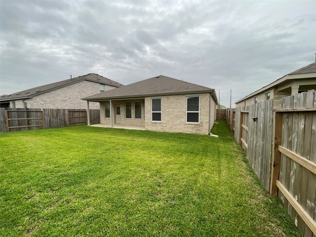 Building Photo - 16503 Texas Palmetto Wy