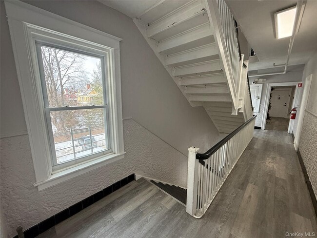 Building Photo - 60 Carroll St