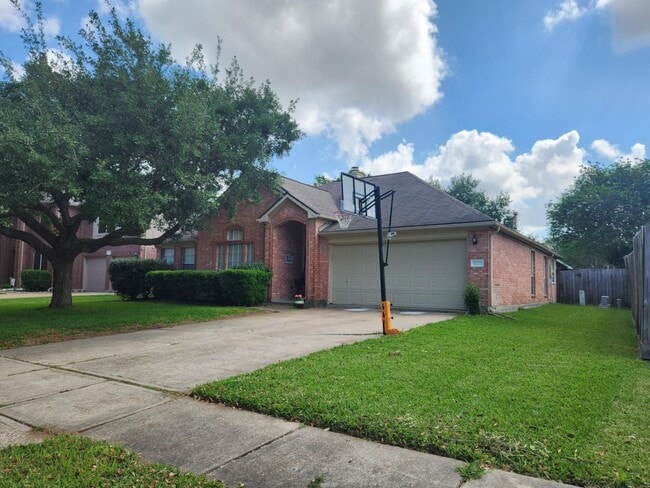 Building Photo - 17123 Pecan Acres Dr
