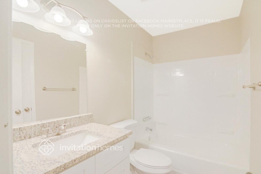 Building Photo - 7812 Haymarket Ln