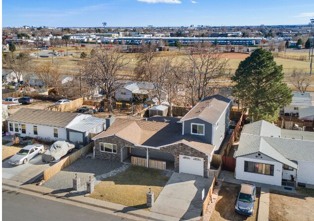 Building Photo - 6120 E 60th Pl