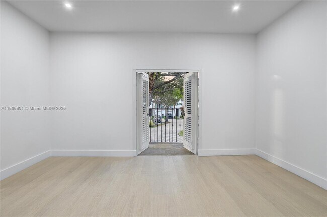 Building Photo - 7963 SW 111th St