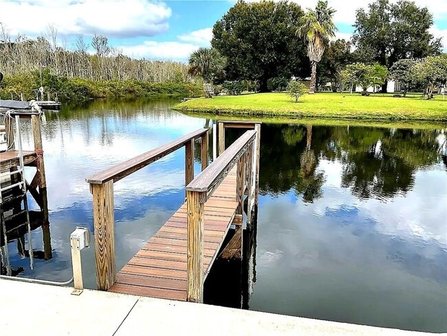 Building Photo - 38045 Bluebird Cir