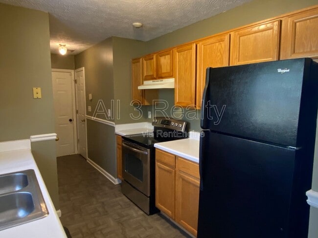 Building Photo - 6153 Lauren Ln