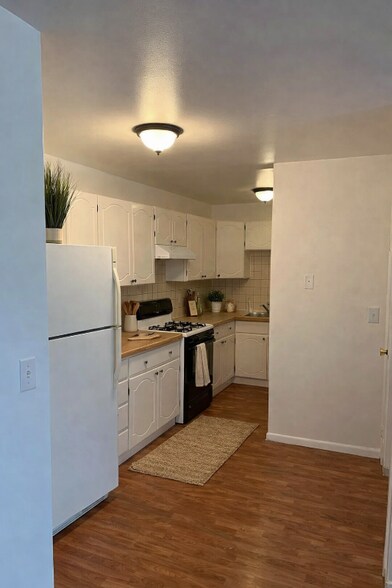 Building Photo - 4696 Tarryton Ct S