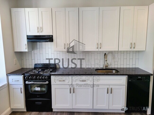 Building Photo - 4732 Longshore Ave