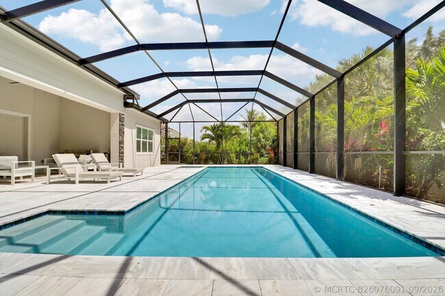 Building Photo - 10909 Stellar Cir