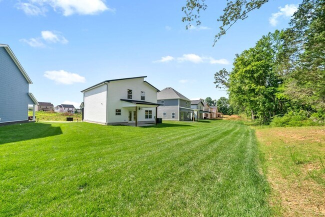 Building Photo - Brand New - 3 Bedroom 2 1/2 Bath Home For ...