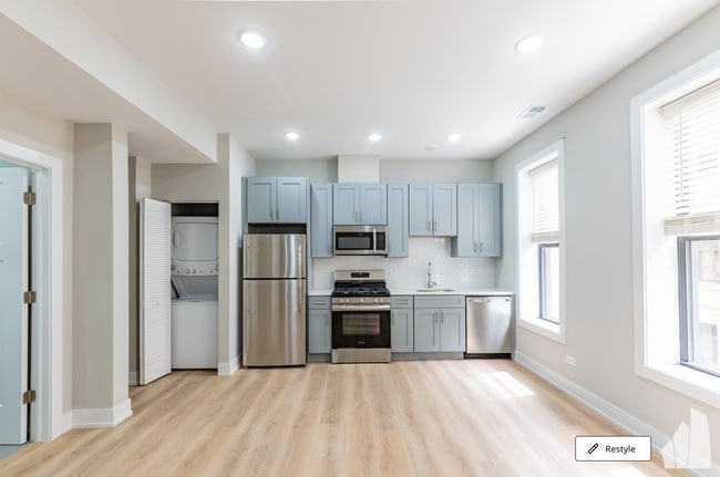 Building Photo - 437 W Belden Ave