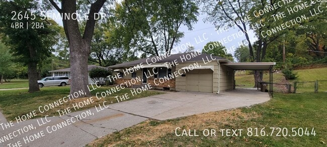 Building Photo - 2645 Seminole Dr