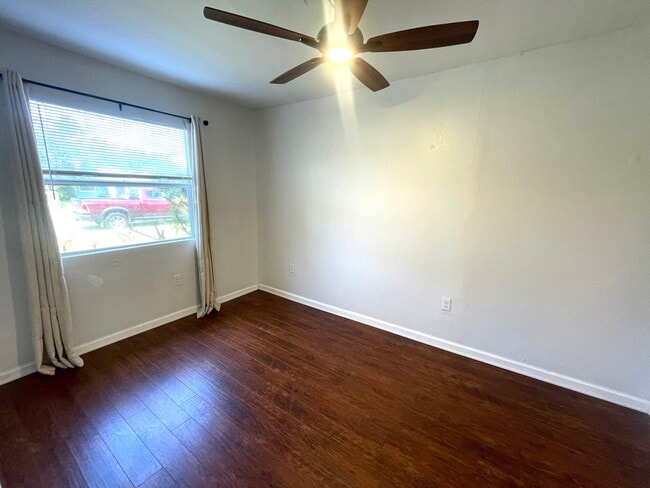 den or office - 6604 S Mascotte St