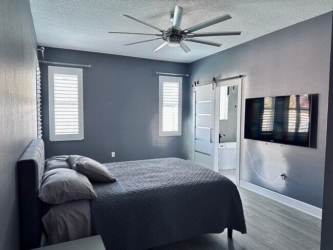 Building Photo - 107 Monroe View Trail