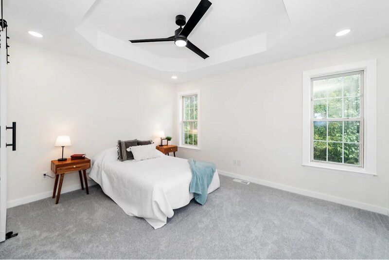 Building Photo - 2001 Turtle Point Dr