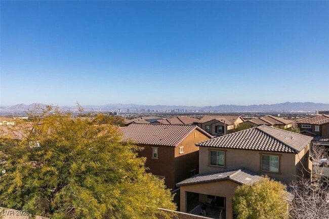 Building Photo - 172 Petaluma Valley Dr