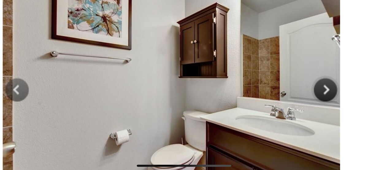 Building Photo - 269 Crooked Creek