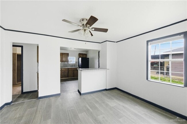 Building Photo - 14 Rusty Dr