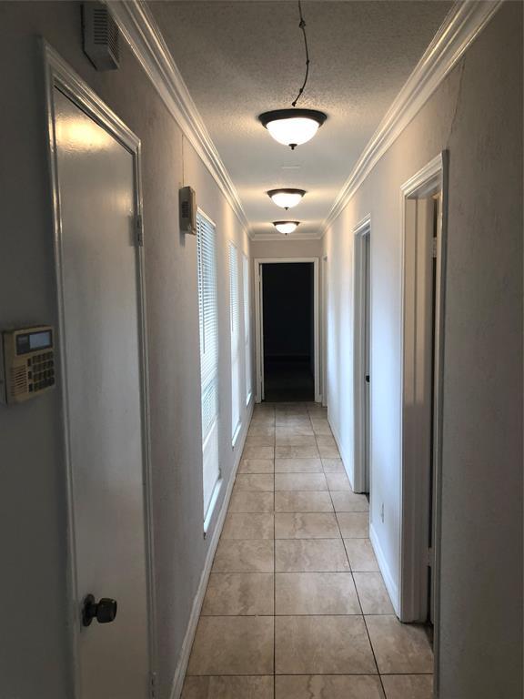 Building Photo - 4911 Algernon Dr