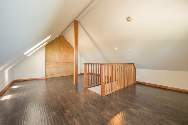 Building Photo - 1425 Walnut St