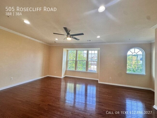 Building Photo - 505 Rosecliff Rd
