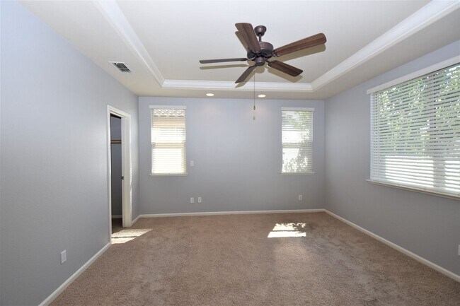 Building Photo - 3303 Southerland Rd