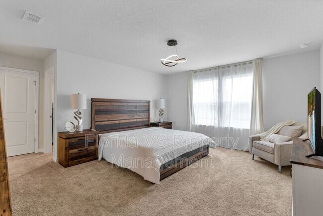 Building Photo - 5674 Arborvista Dr