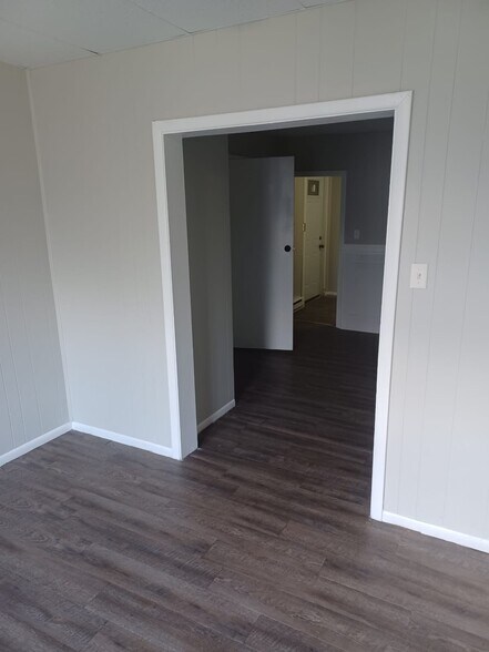 Building Photo - 215 Virginia Ave