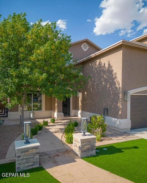 Building Photo - 12867 Hidden Grove Dr