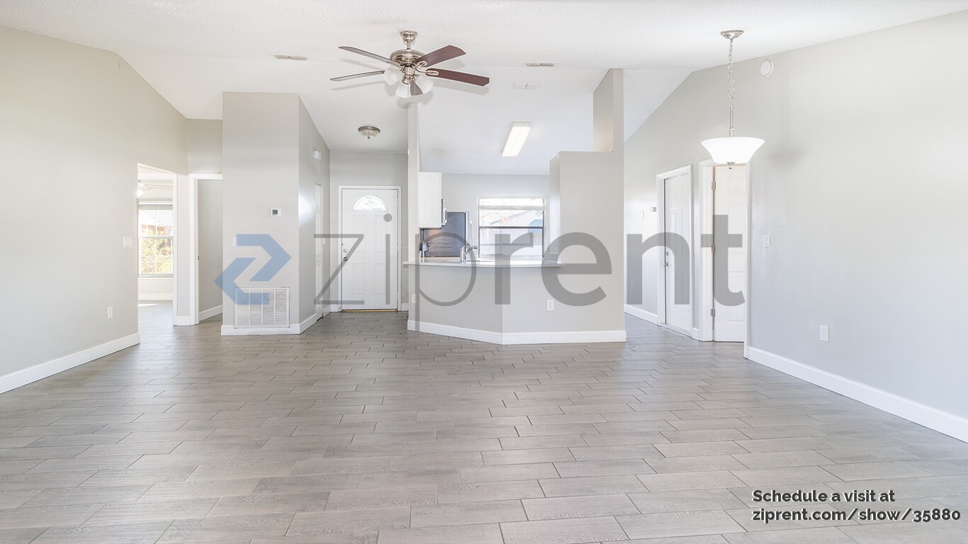 Building Photo - 60 Dorset Dr