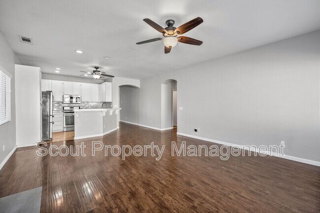 Building Photo - 43120 Avola Ct