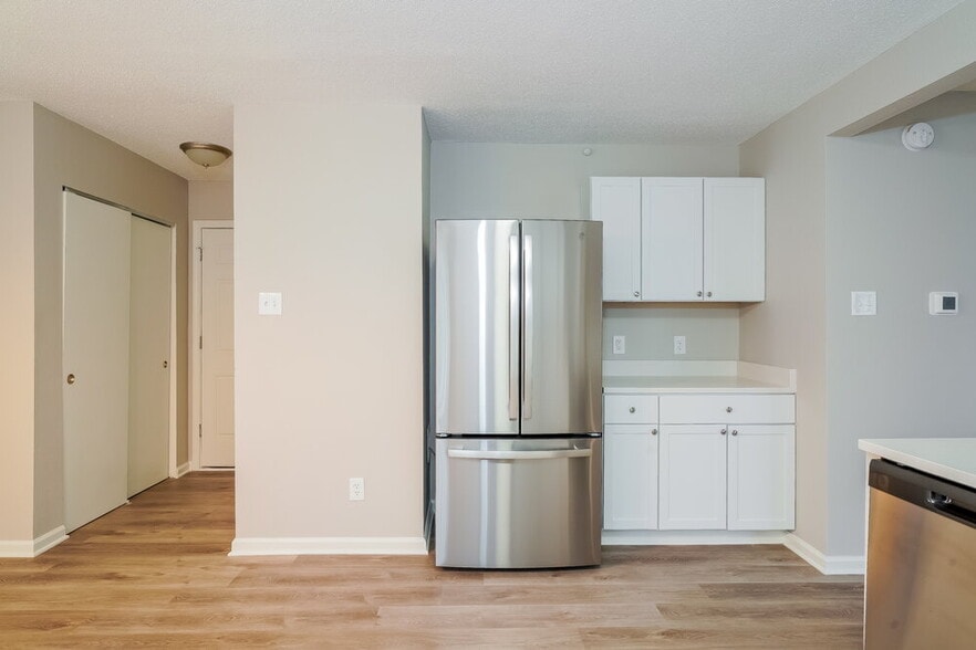 Building Photo - 12337 Bearsdale Dr