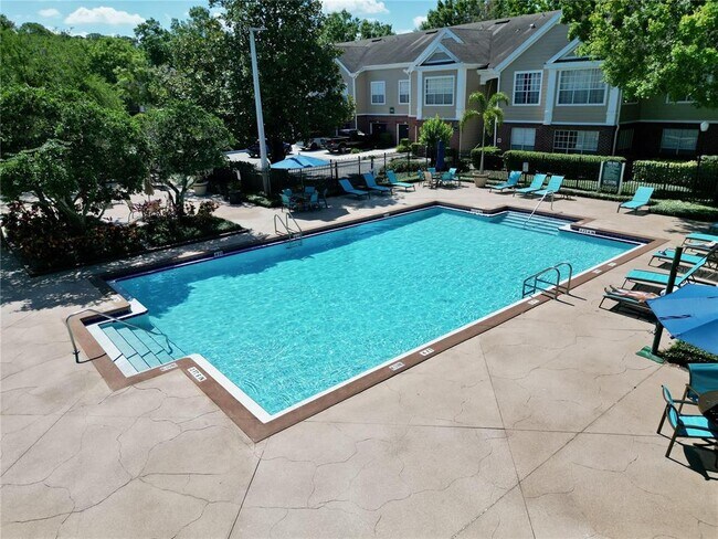 Building Photo - 13025 Mulberry Park Dr
