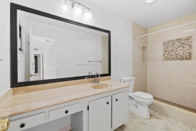 Building Photo - 7734 Balboa St