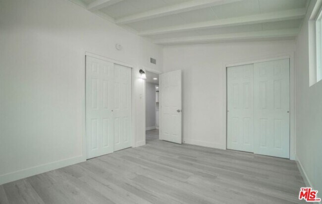 Building Photo - 20350 Mobile St