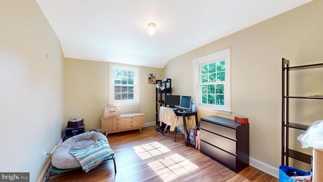 Building Photo - 769 Ardmore Ave