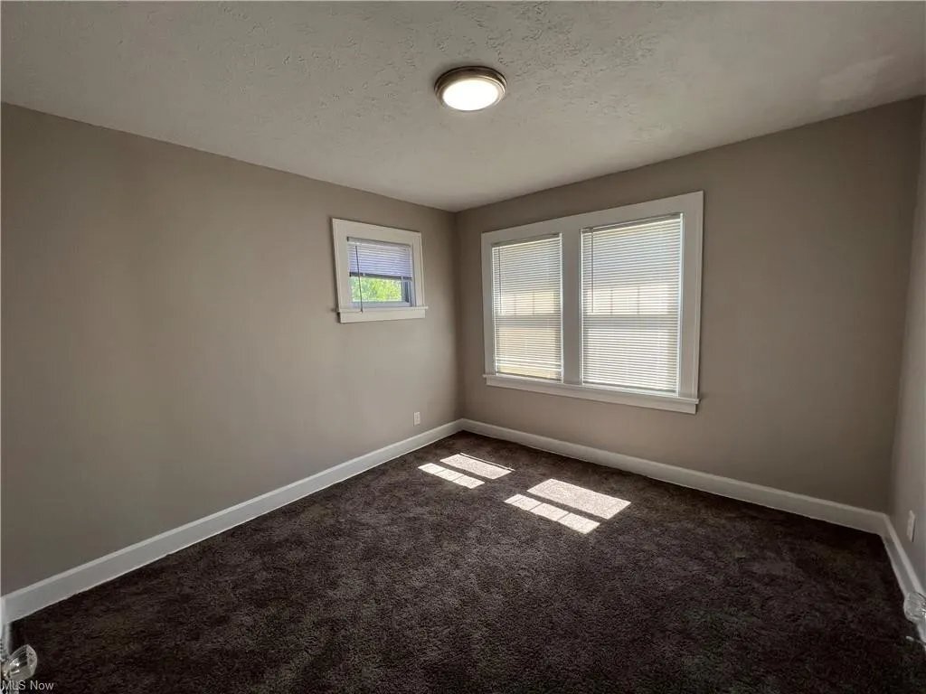 Building Photo - 3573 Cummings Rd