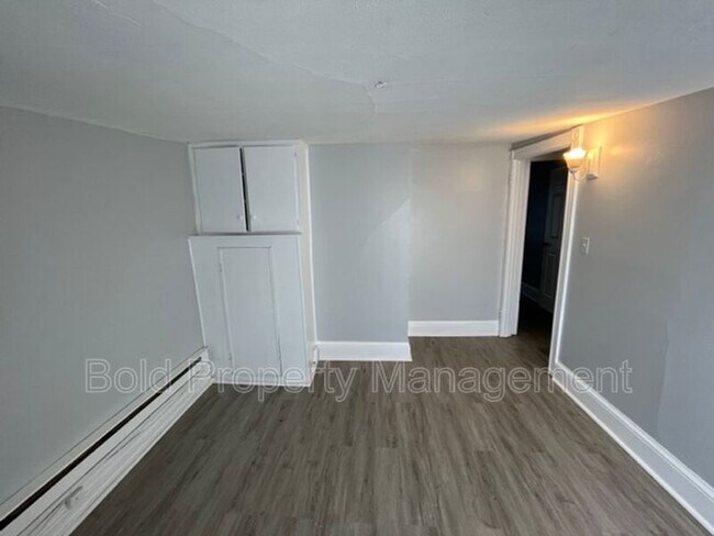 Building Photo - 815 Weiser St