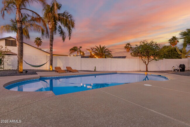 Building Photo - 4039 E Morrow Dr