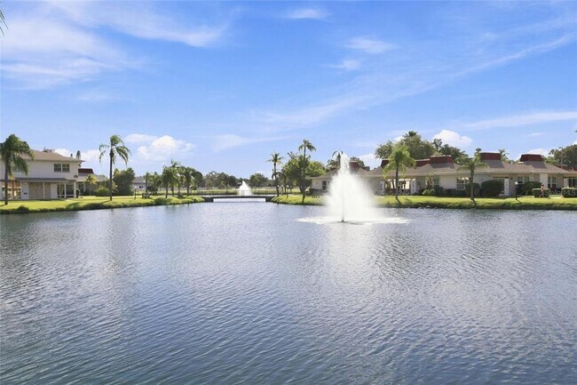 Building Photo - 4344 Tahitian Gardens Cir