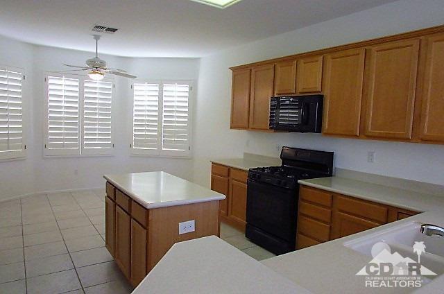 Building Photo - 39261 Mirage Cir