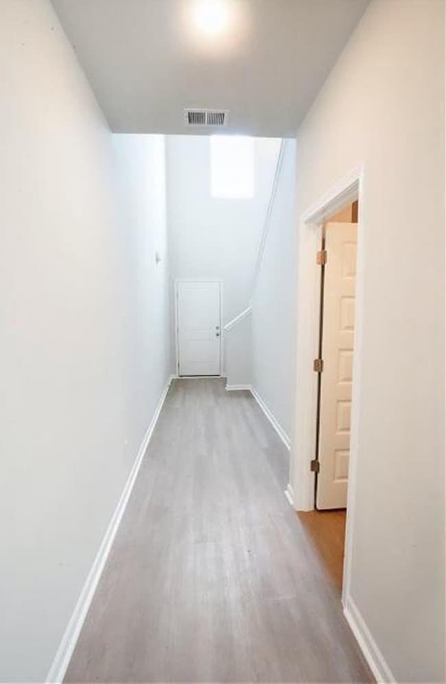 Building Photo - Beautiful 5BR Rincon Home with Open Floorplan & Loft Space