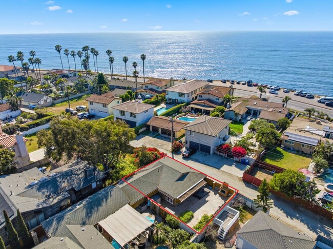 Building Photo - 1184 Devonshire Dr