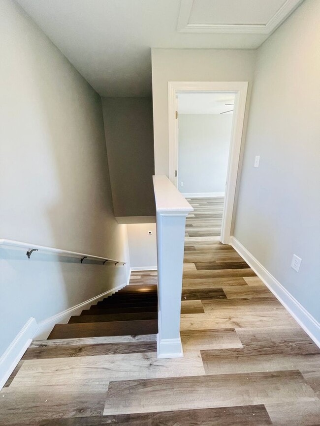 Building Photo - Adorable 2bd/2.5ba cottage in downtown Aynor - Ready for move in!!