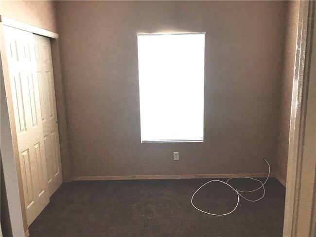 Building Photo - 6405 Salas Ln